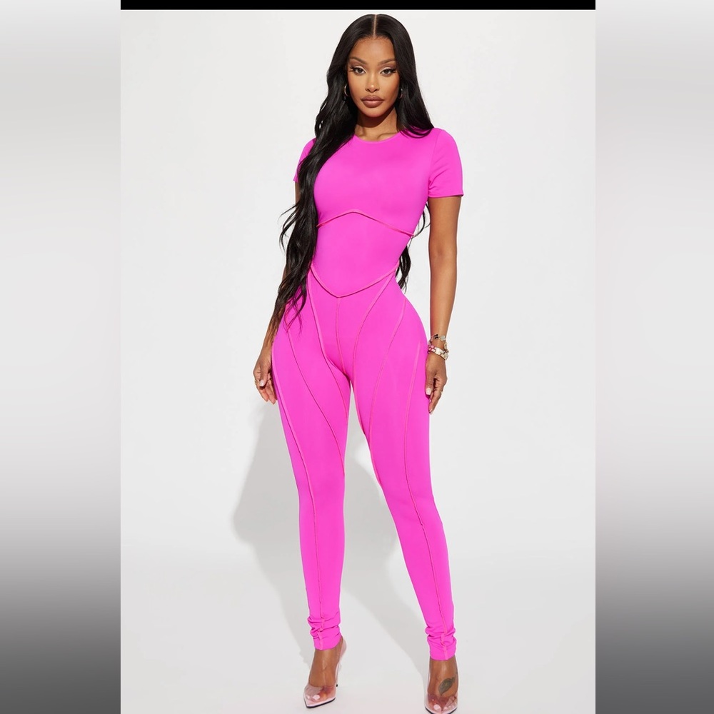 Play it cool short sleeve jumpsuit HOT PINK